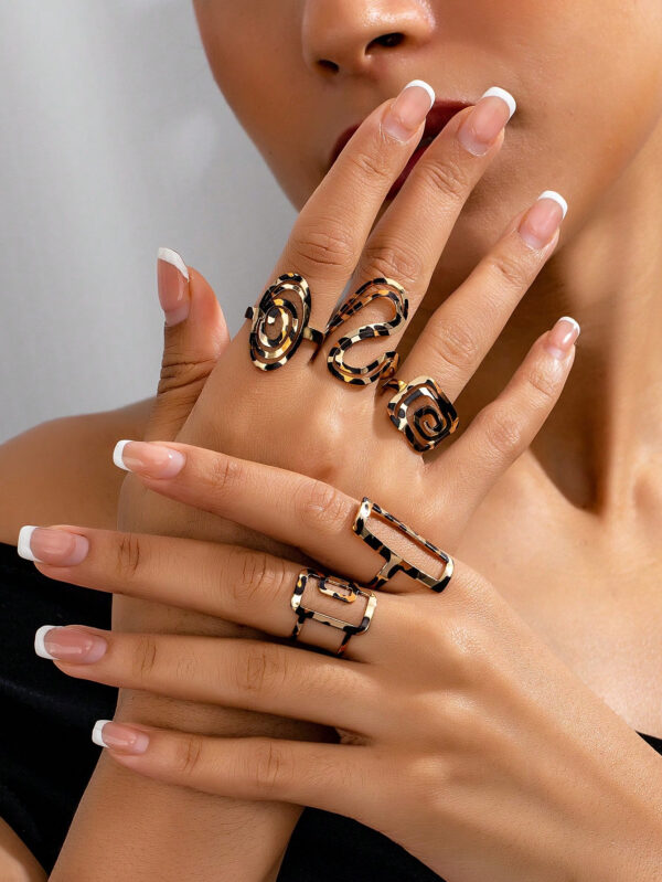 5 pièces Ensemble de bagues carrées et sexy avec motif léopard ajouré pour femmes – Image 8