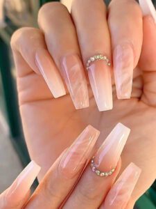 YADORNOS Surélevez votre style avec un kit de 24 sets de faux ongles longs en forme de cercueil ombré avec couverture totale, style français, ongles en gel de manucure press-on, fournitures de manucure