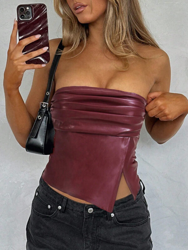 Siren Gaze Top en cuir rouge bordeaux pour femme, à volants asymétriques à l'ourlet , convient pour sortir et les fêtes. Top bandeau court en cuir PU avec fente sur le côté et volants, idéal comme Top de Noël