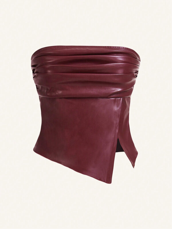Siren Gaze Top en cuir rouge bordeaux pour femme, à volants asymétriques à l'ourlet , convient pour sortir et les fêtes. Top bandeau court en cuir PU avec fente sur le côté et volants, idéal comme Top de Noël – Image 5