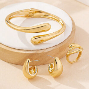 3pcs/Set Minimalist Metallic Geometric Teardrop Polished Bracelet, Ring And Earrings Jewelry Set For Women