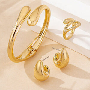 3pcs/Set Minimalist Metallic Geometric Teardrop Polished Bracelet, Ring And Earrings Jewelry Set For Women