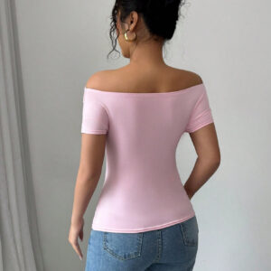 SHEIN Raffinéa T-shirt slim ajusté pour femmes, manches courtes épaules dénudées, avec détails plissés et ornements de perles à l'avant, top rose