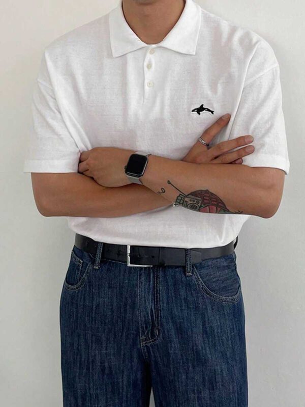 DAZY Chemise de golf style polo blanche avec baleine brodée pour homme – Image 8