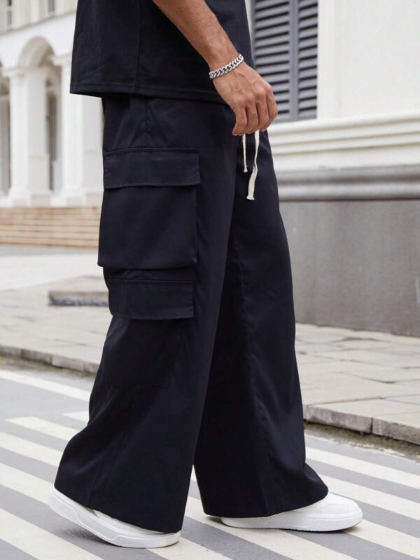 Manfinity EMRG Pantalon cargo avec cordon de serrage à la taille et imprimé ange pour hommes – Image 4