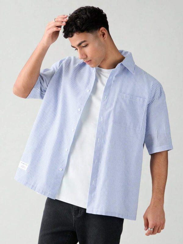 SWAVVY Chemise à manches courtes rayée décontractée tissée, minimaliste et , adaptée pour l'été – Image 2