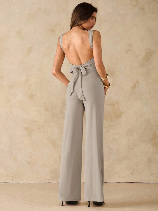 SHEIN BAE Jumpsuit élégant et sexy dos nu avec bretelles à nœud, sans manches, jambe extra-large. Polyvalent pour les sorties décontractées, les rendez-vous, les fêtes et les rassemblements - Jumpsuit asymétrique à jambe large, Jumpsuit pour la Saint-Valentin, Jumpsuit de tous les jours, Jumpsuit élégant – Image 58