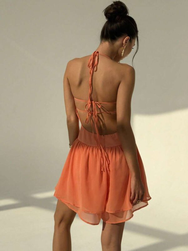 Aloruh Nouvelle combinaison sexy dos nu à la mode orange dopamine à col en V avec bretelles spaghetti et volants à la taille pour clubwear – Image 5