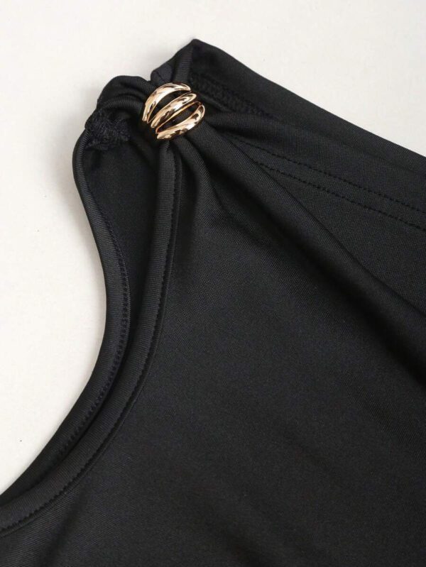 SHEIN Tall Nouveau top casual, sexy et réversible pour grandes filles, avec plissé carré asymétrique noir, décor de bouton doré, pour le printemps/l'été – Image 4