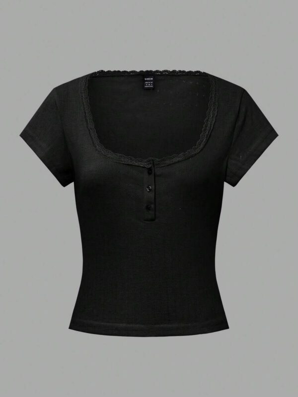Zielony T-shirt femme à manches courtes avec bordure en dentelle, coupe ajustée élégante avec détail de 3 boutons, Top casual, nouvelles arrivages pour l'été – Image 7