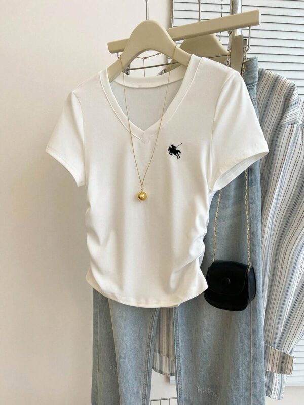 INAWLY T-shirt à manches courtes d'été à col en V ajusté style coréen avec design brodé – Image 8