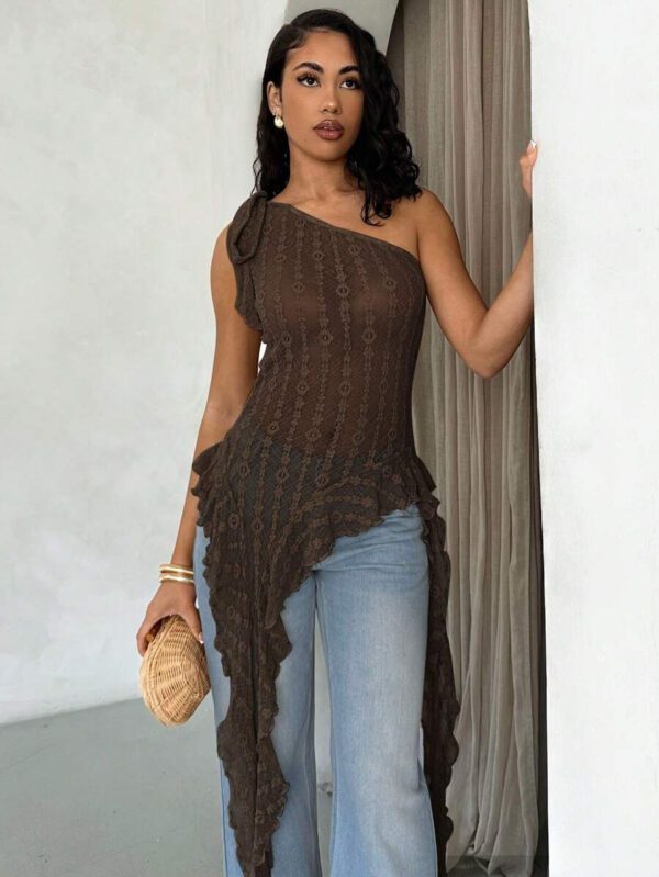 Glamine Top transparent pour femmes avec volants, bretelles asymétriques obliques, texture jacquard pour le printemps et l'été – Image 9