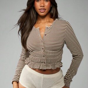 MISSGUIDED Top peplum à manches longues rayé avec boutons à l'avant, ajusté et froncé, longueur courte, mode automne-hiver
