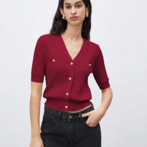 BizChic 2025 Nouveau Cardigan à col en V vert avocat avec boutons métalliques, tricot côtelé, manches courtes, hauts pour femmes. Décontracté chic pour le travail, les déplacements quotidiens, élégant pour les mariages, les festivals de musique champêtres, les brunchs, les aéroports dans le style vintage des années 90, Stockholm, Jour de l'Indépendance