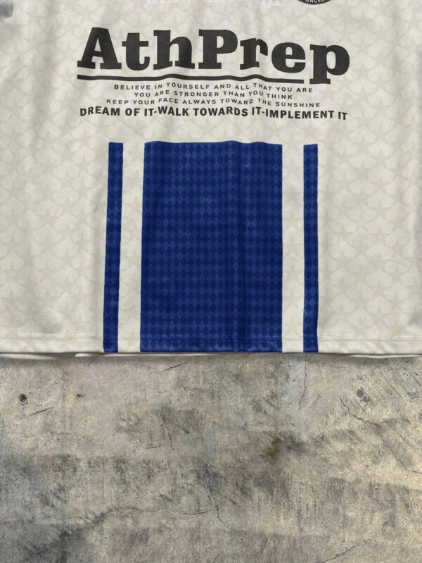 AXEPEAK Polo à manches courtes oversize à motif numérique tricoté lâche, édition école et streetwear – Image 12