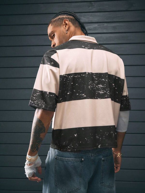 AXEPEAK Polo à manches courtes oversize à motif numérique tricoté lâche, édition école et streetwear – Image 25