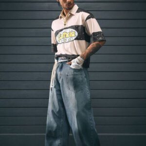 AXEPEAK Polo à manches courtes oversize à motif numérique tricoté lâche, édition école et streetwear