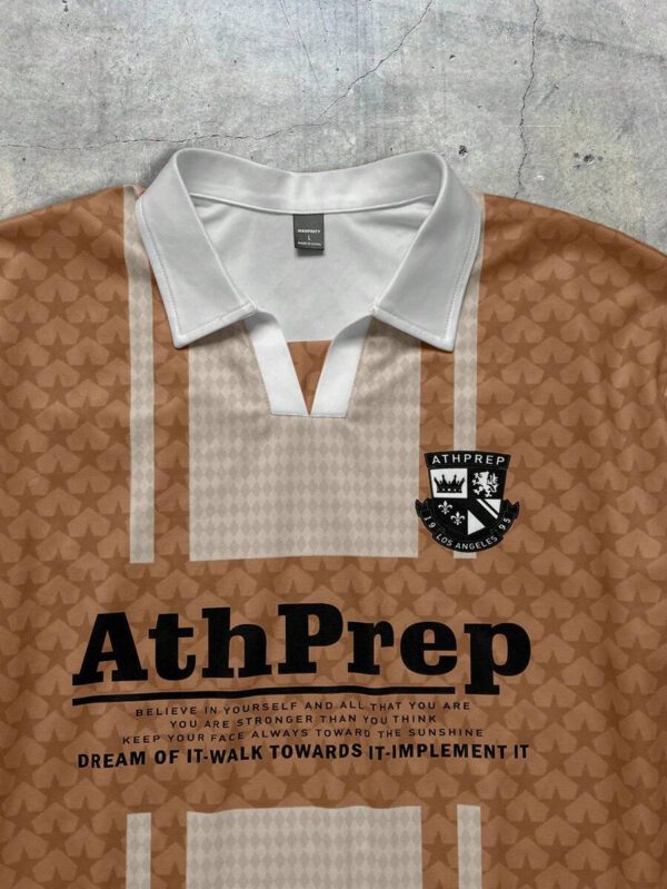 AXEPEAK Polo à manches courtes oversize à motif numérique tricoté lâche, édition école et streetwear – Image 34