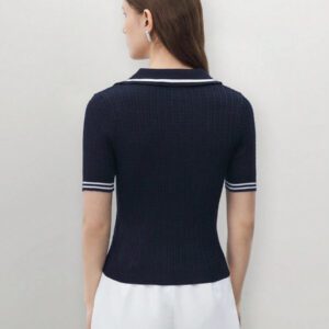 BizChic 2025 Nouveau pull court d'été pour femmes en tricot, col polo vert à contraste de couleurs, demi-placket, manches courtes, pour une tenue décontractée et élégante au quotidien, pour les vacances, les mariages, les festivals de musique champêtres, l'aéroport, le style vintage des années 90 à Stockholm, le 4 juillet