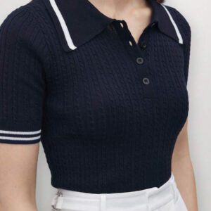 BizChic 2025 Nouveau pull court d'été pour femmes en tricot, col polo vert à contraste de couleurs, demi-placket, manches courtes, pour une tenue décontractée et élégante au quotidien, pour les vacances, les mariages, les festivals de musique champêtres, l'aéroport, le style vintage des années 90 à Stockholm, le 4 juillet