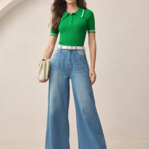 BizChic 2025 Nouveau pull court d'été pour femmes en tricot, col polo vert à contraste de couleurs, demi-placket, manches courtes, pour une tenue décontractée et élégante au quotidien, pour les vacances, les mariages, les festivals de musique champêtres, l'aéroport, le style vintage des années 90 à Stockholm, le 4 juillet