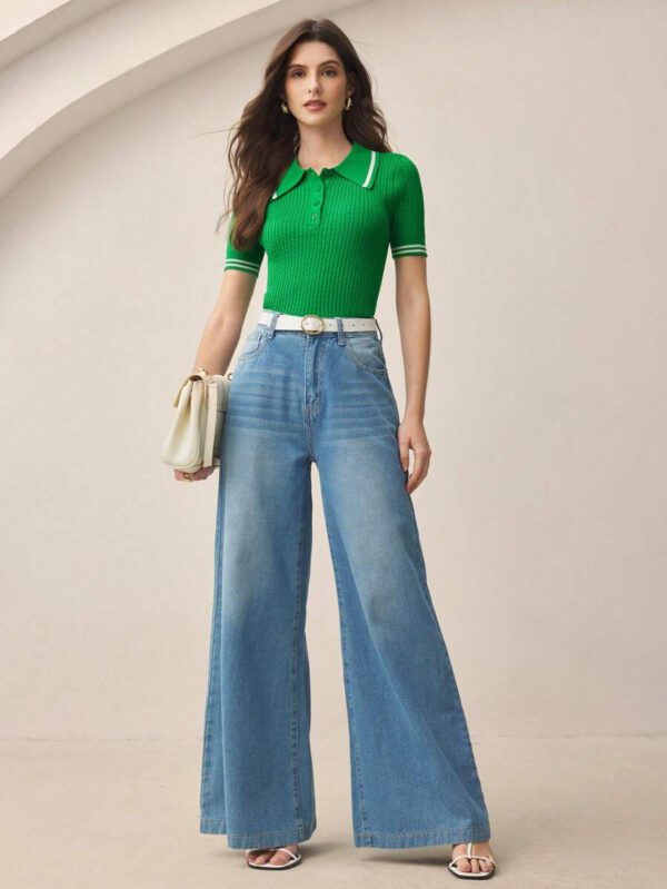 BizChic 2025 Nouveau pull court d'été pour femmes en tricot, col polo vert à contraste de couleurs, demi-placket, manches courtes, pour une tenue décontractée et élégante au quotidien, pour les vacances, les mariages, les festivals de musique champêtres, l'aéroport, le style vintage des années 90 à Stockholm, le 4 juillet – Image 11