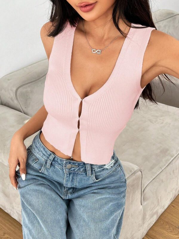 SHEIN PETITE Top tricoté sans manches de couleur unie style décontracté pour femmes, veste simple, veste-gilet avec fente à l'ourlet, gilet blanc col V, gilet beige, gilet de vacances, Top de vacances col V à ourlet asymétrique – Image 43