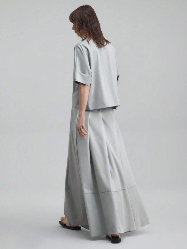 Ontre Tenue décontractée de haute qualité pour femmes d'affaires, comprenant un ensemble deux pièces ample et confortable : un Top à manches dolman col V et une jupe cintrée à la taille avec design de bordure contrastée, convenant pour le bureau, les déplacements et les voyages – Image 10