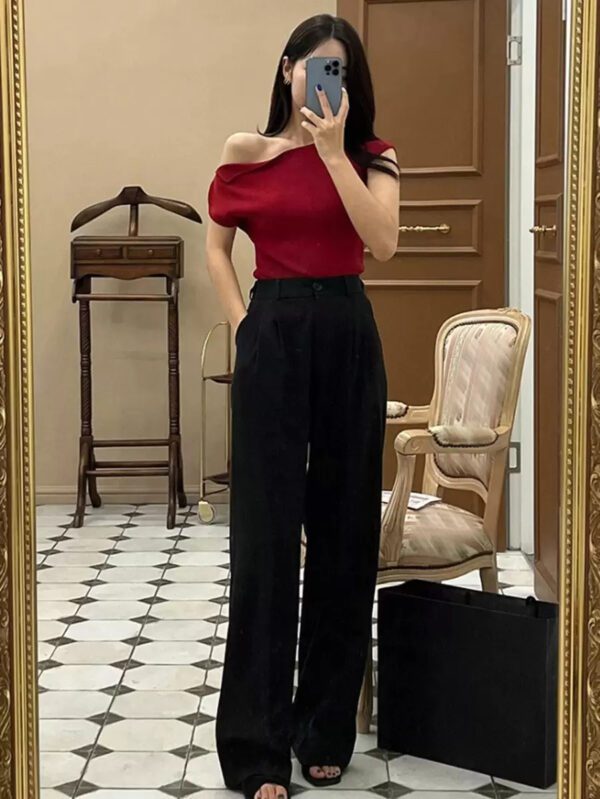 DAZY Haut En Tricot unicolore À Encolure Asymétrique – Image 10