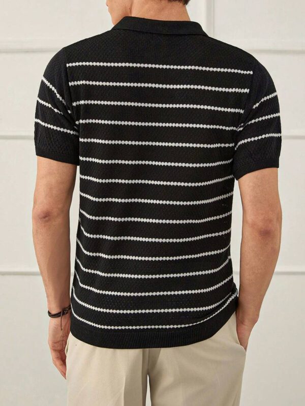 RueChic Polo à demi-zip régulier pour homme tricoté avec rayures texturées – Image 3