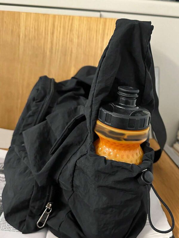 Sac bandoulière grande capacité pour homme, sac à épaule étanche, sac messenger mode polyvalent, sac à dos pour étudiant, convient pour les sorties et les trajets quotidiens, sac homme de couleur unie, sans accessoires décoratifs – Image 28