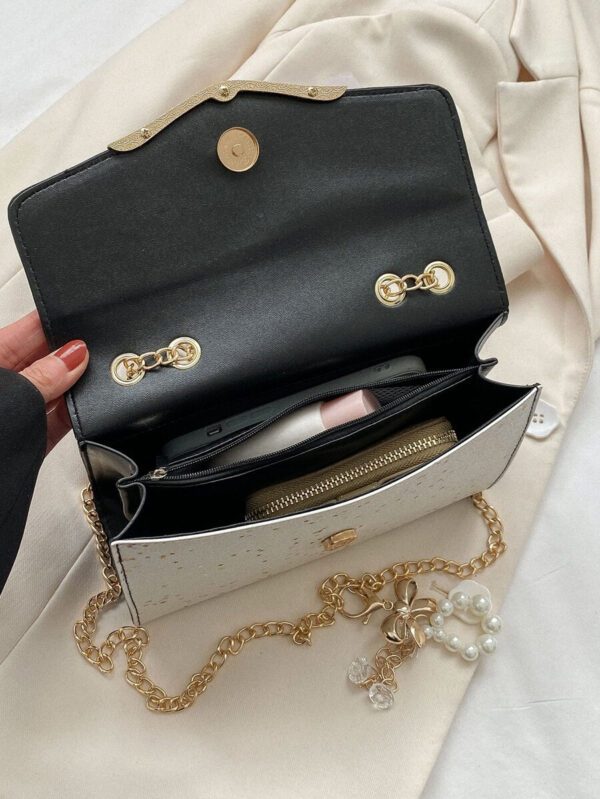 Sac porté épaule petit bicolore à fausse perle – Image 4