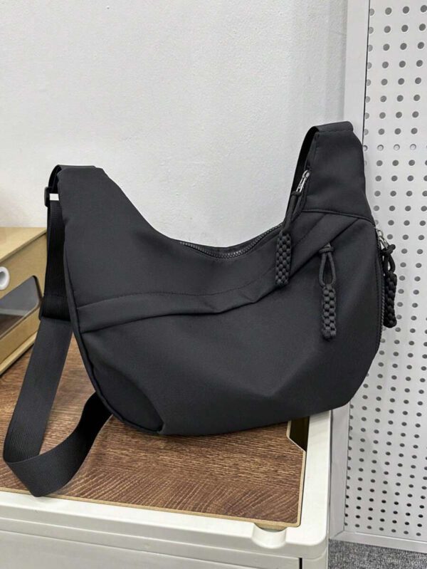 Sac à bandoulière homme Marque Y Nouveau sac de sport bandoulière décontracté polyvalent léger sac à dos pour le transport sac latéral pour le travail, le week-end, les voyages, le camping, l'été, la salle de sport, les vacances. Cadeaux personnalisés mode décontractée étudiant, père, petit ami, sac poitrine pour homme, sac latéral pour homme, sacoche, sac, sac besace, sac banane, sac fourre-tout, sac noir, sac à dos, sac bandoulière, fournitures scolaires printemps, sac banane pour homme – Image 4