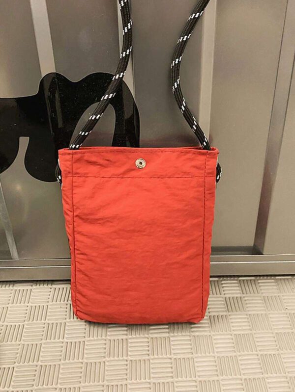 Sacoche/sac bandoulière mini pour homme, pochette pour téléphone, portefeuille. Idéal pour la randonnée, les voyages d'automne, Noël, l'hiver. Cadeaux pour hommes. Sac d'épaule polyvalent, grande capacité, extérieur mode et décontracté. Petit sac pour hommes, sac pour portable – Image 40