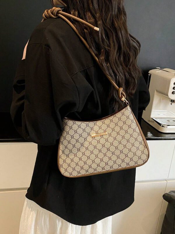 Sac à bandoulière sous le bras de grande capacité pour femmes, au motif floral rétro. Un sac , décontracté et polyvalent. – Image 7