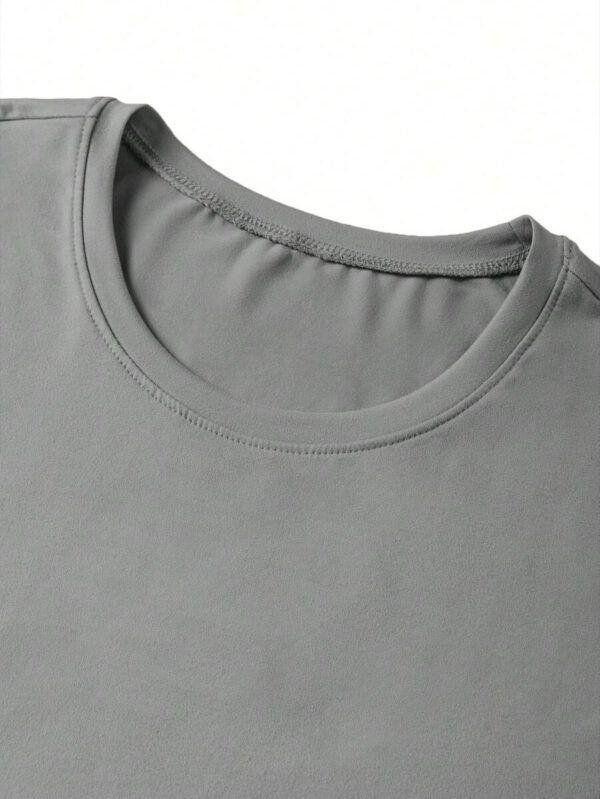 T-shirt à manches courtes col rond avec imprimé cœur simple pour homme – Image 11