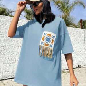 RueChic T-shirt rond oversize décontracté en 100% coton avec appliqué au crochet sur la poitrine