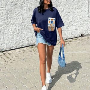 RueChic T-shirt rond oversize décontracté en 100% coton avec appliqué au crochet sur la poitrine