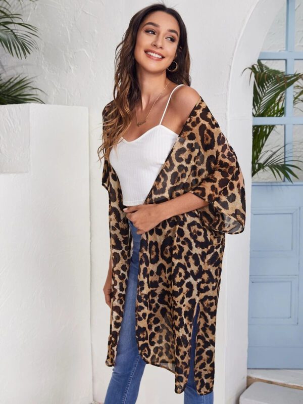SHEIN VCAY Kimono en mousseline de soie léopard à fente fendue et à l'avant ouvert, pour l'été – Image 4