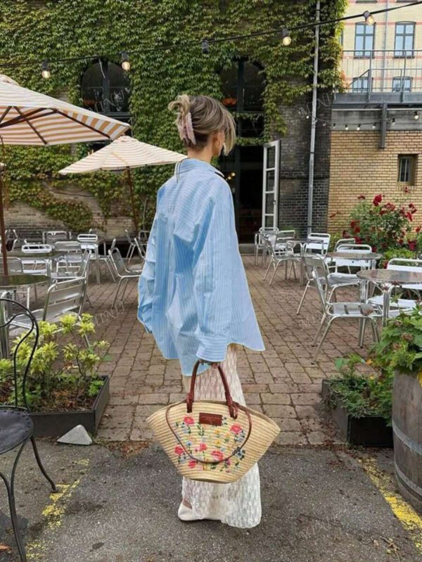 Chemise décontractée pour femmes à motif rayé frais citron jaune avec poches, design simple pour les promenades, les trajets, le streetwear – Image 24