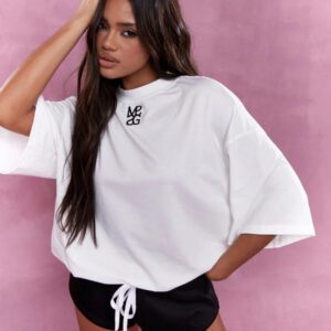 MISSGUIDED T-shirt surdimensionné à col rond et logo brodé