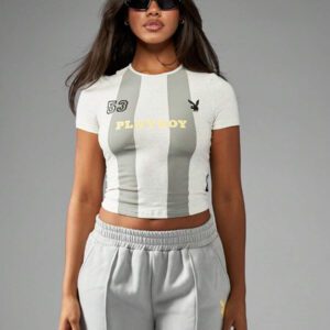 Missguided x Playboy T-shirt court de sport inspiré de l'athlétisme, avec numéro de vareuse et design rayé, top d'été ajusté, streetwear Y2K
