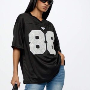 SUMWON WOMEN T-shirt oversize avec appliqué en dentelle, détails en maille, style de jersey universitaire, coupe ample, graphique numérique, style décontracté d'été