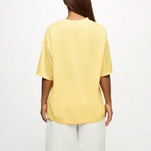 SUMWON WOMEN T-shirt oversize avec appliqué en dentelle, détails en maille, style de jersey universitaire, coupe ample, graphique numérique, style décontracté d'été