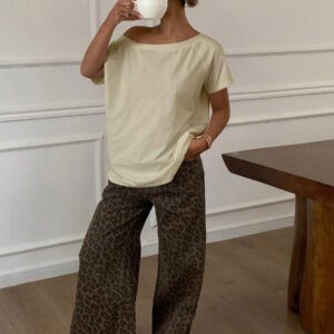 Livesso Top asymétrique pour femme avec design sans bretelles, T-shirt à manches courtes
