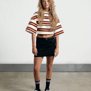 AiiRZ T-shirt court à encolure ronde avec épaulettes tombantes et rayures oversize