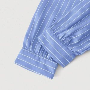 SHEIN MOD Robe femme à manches longues avec volants, imprimé rayures bleues et blanches, croisée devant. Robe de Noël, chemise de Thanksgiving, vêtements d'affaires pour femmes, tenues de plage pour femmes