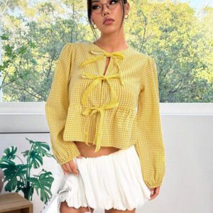 SHEIN EZwear Chemise ample à manches longues en velours vintage moderne à carreaux noir et blanc avec nœud devant, manches bouffantes. Hauts à manches longues