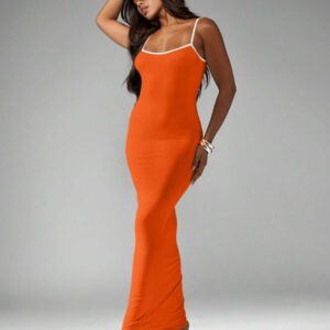 MISSGUIDED Robe maxi moulante de soirée, de cocktail, de longueur de plancher, à bretelles spaghetti, avec empiècement contrastant. Style cami jerseysur le thème de l'été