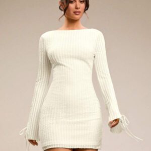 SHEIN BAE Robe de texture jaune clair pour vacances à la plage, robe de fête, robe de saison scolaire, robe de vacances, robe d'anniversaire, robe de sortie de nuit, tenues d'été pour femmes // Vêtements de printemps // Tenue de la Saint-Valentin / Carnaval // Tenues de vacances à la plage Tenues de Nashville, Robes pastel pour femmes, Robe dos nu